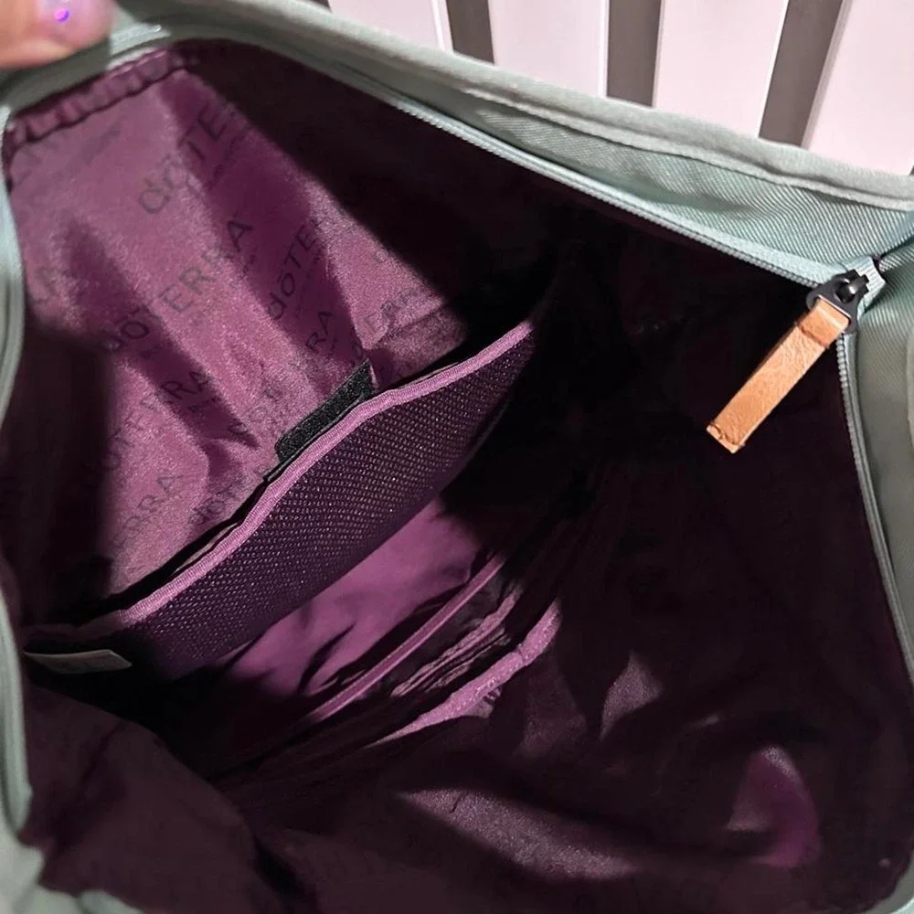 NWOT dōTERRA Sage Green Sustainable Commuter Daypack